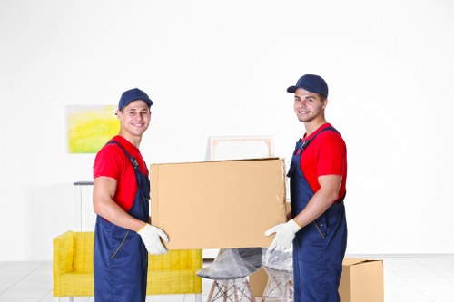 Moving van service in Kensington near residential flats and townhouses