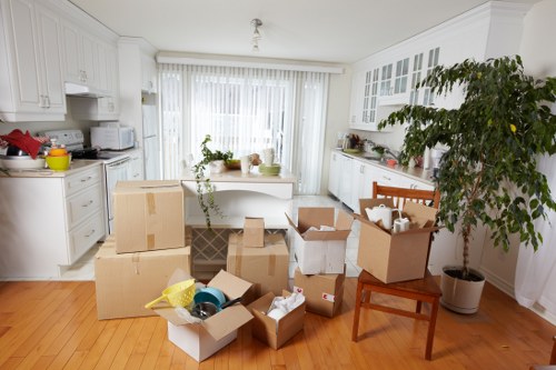 Van-based removals service navigating Kensington access challenges