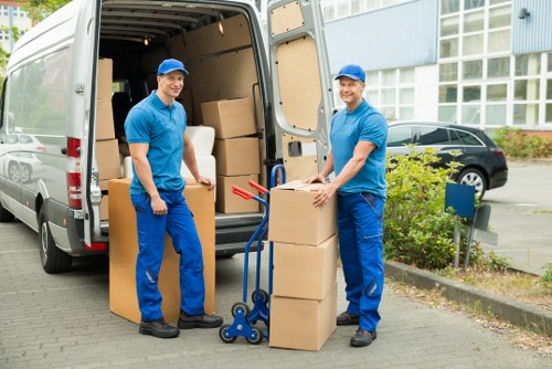 Apartment moving support for Kensington residents