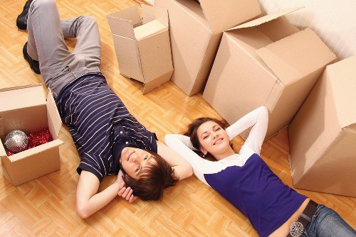 Local moving team assisting with flat removal in Kensington
