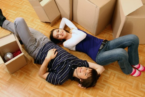 Furniture loading assistance for a Kensington relocation